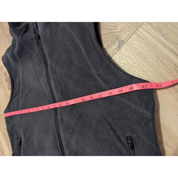 Women's Columbia Fleece Vest w/ Pockets - Picture 8 of 12